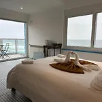 Mega Ocean - - Sintra
