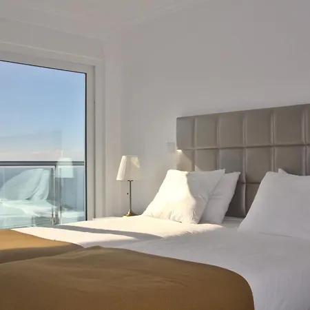 Guest house Mega Ocean - - Sintra *
