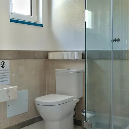 Guest house Mega Ocean - - Sintra