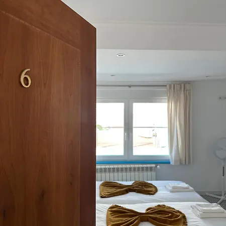 Mega Ocean - - Sintra Guest house