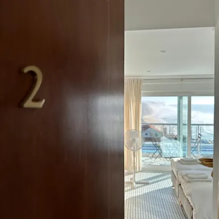 Mega Ocean - - Sintra Guest house